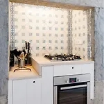 Updated Fully Equipped Comfortable With Sea View * Lisbon