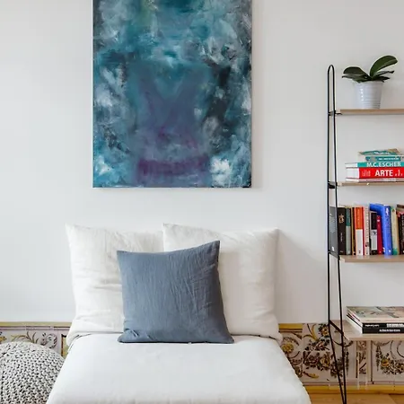 Updated Fully Equipped Comfortable With Sea View Appartement *