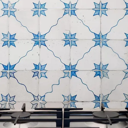 Updated Fully Equipped Comfortable With Sea View *