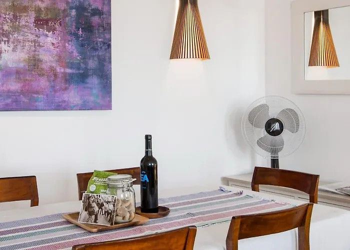 Updated Fully Equipped Comfortable With Sea View Апартаменти *